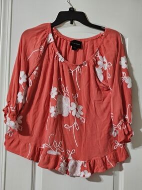 Liv LOS ANGELES Embroidered Coral Floral Peasant Blouse - Women's Top